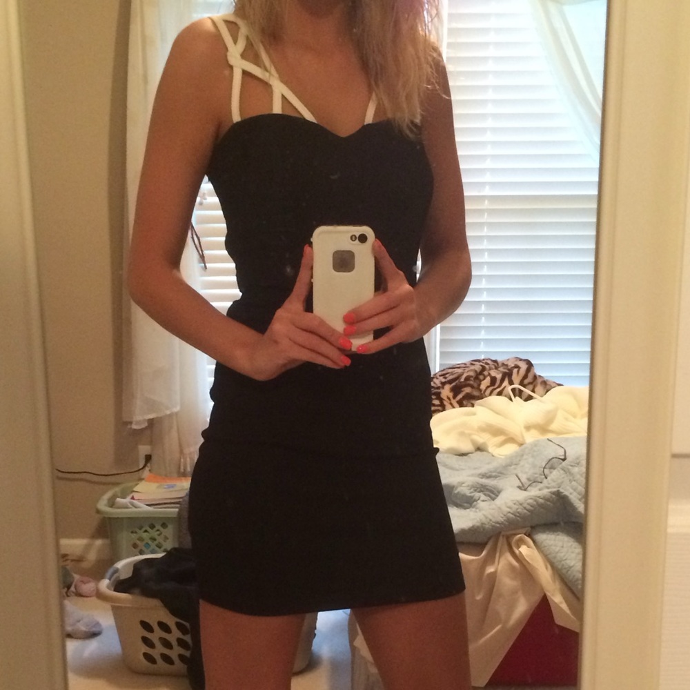 Black Mini Rope Shoulder Dress - Picture 4 of 5